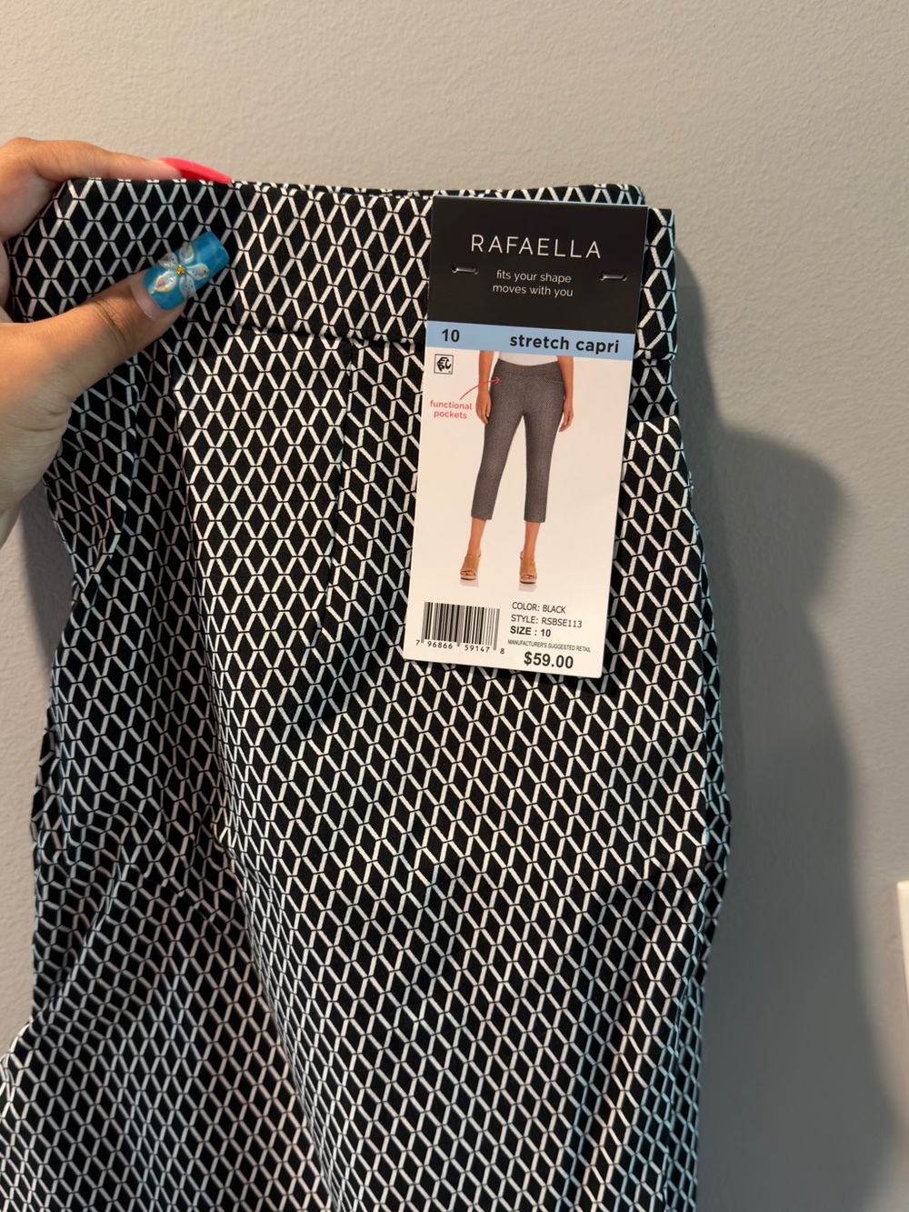 Rafaella Black Stretch Capri Jeans - Geometric Print